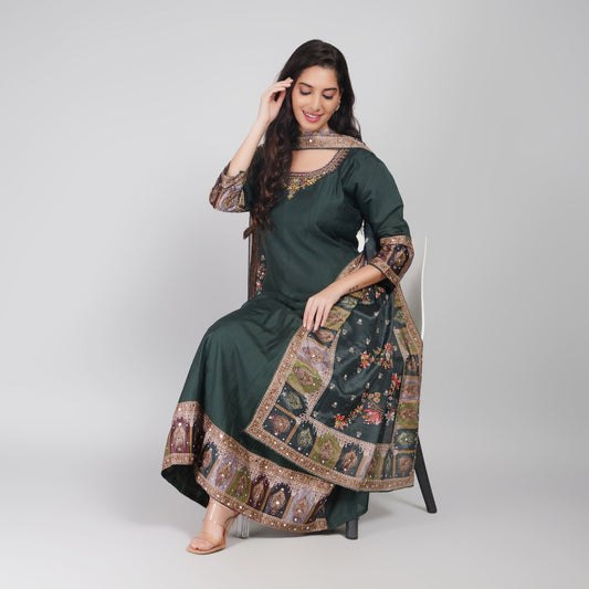 Beautiful Green Anarkali Suit for Festive Occasions